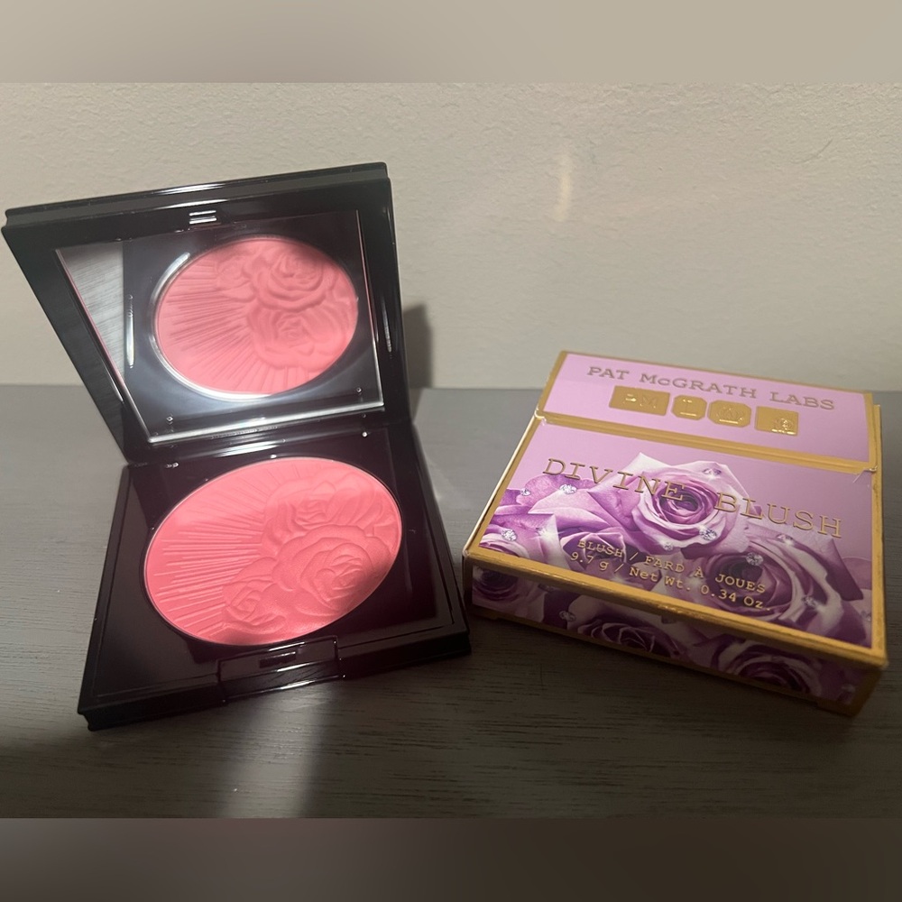 Pat McGrath Divine Blush - blush cherish NEW IN BOX🩷